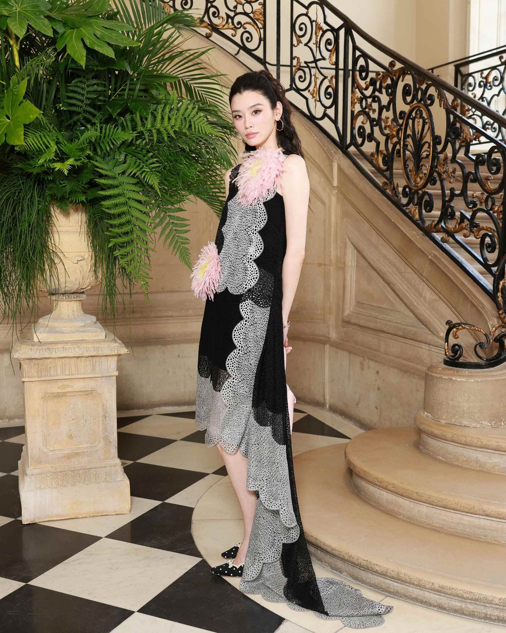 Image from: The Best Celebrity Style Moments at Haute Couture Week Fall/Winter 2026