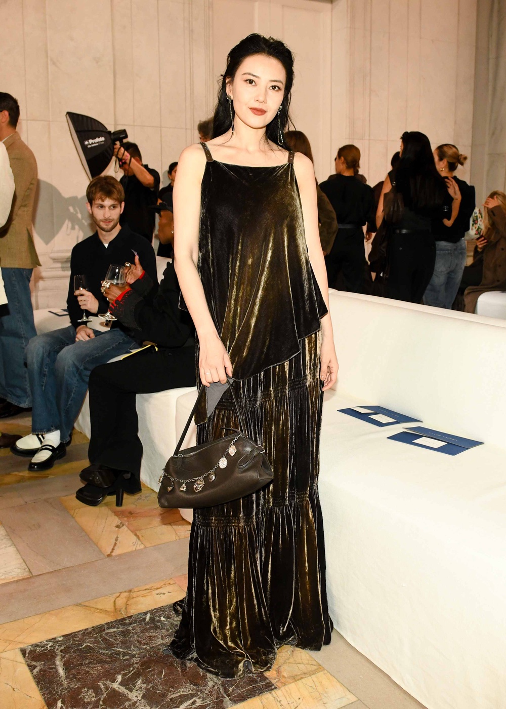 Image from: All The Asian Stars Spotted At New York Fashion Week Spring/Summer 27