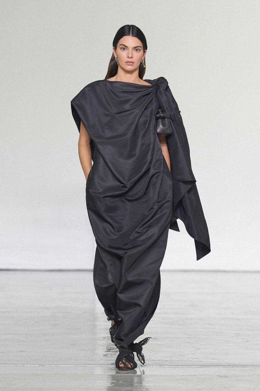Image from: Haute Intellectualism: See The Best Looks From Milan Fashion Week’s Spring/Summer 2027 Runways