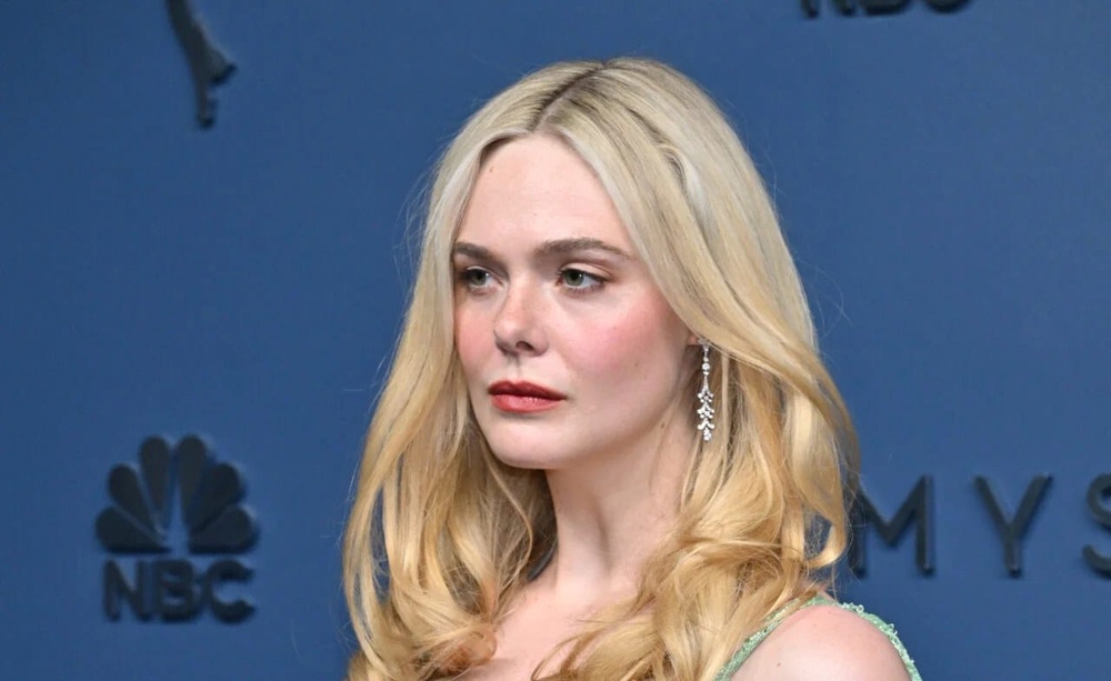Image from: How These Stars Mastered Subtle Glamour At The 2026 Emmy Awards