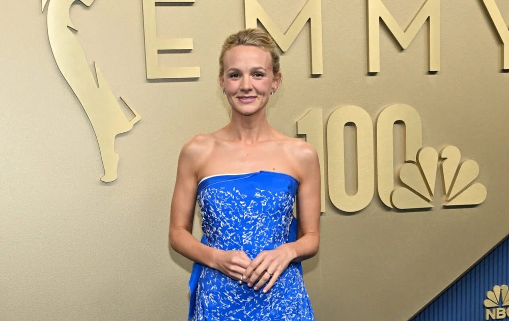 Image from: How These Stars Mastered Subtle Glamour At The 2026 Emmy Awards