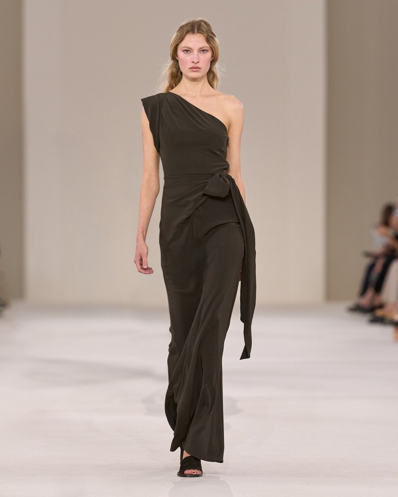 Image from: Safari Chic For The Corporate Woman At Max Mara’s Milan Fashion Week Show