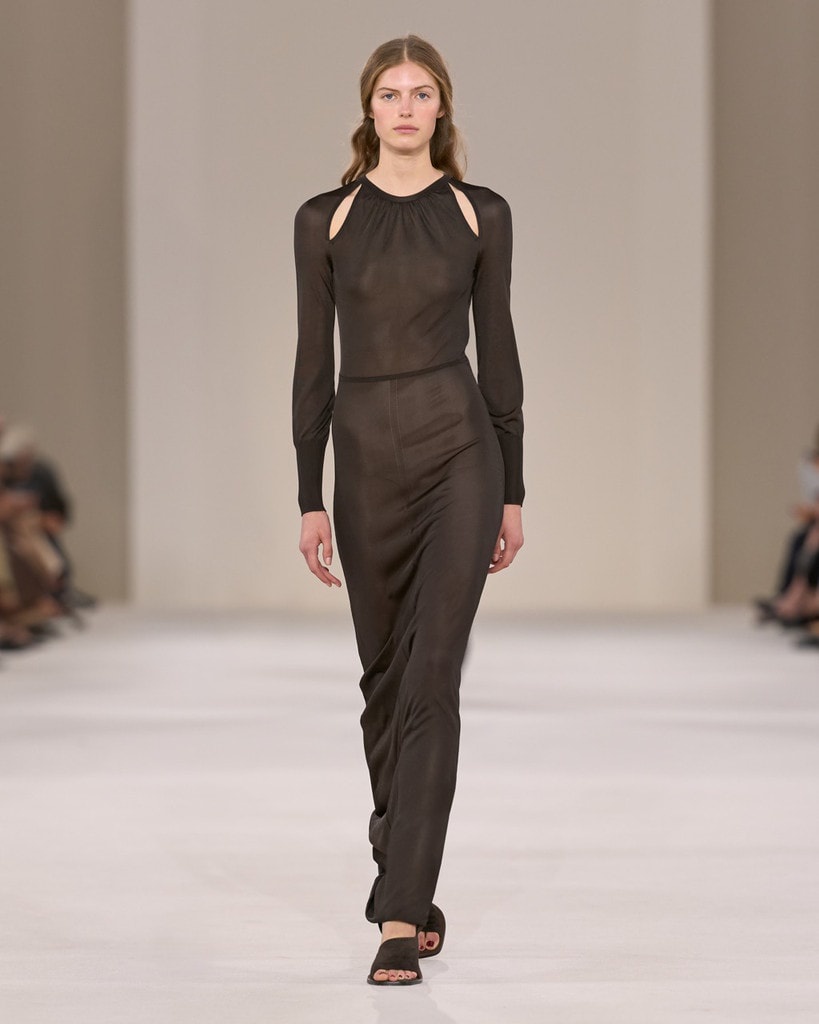 Image from: Safari Chic For The Corporate Woman At Max Mara’s Milan Fashion Week Show