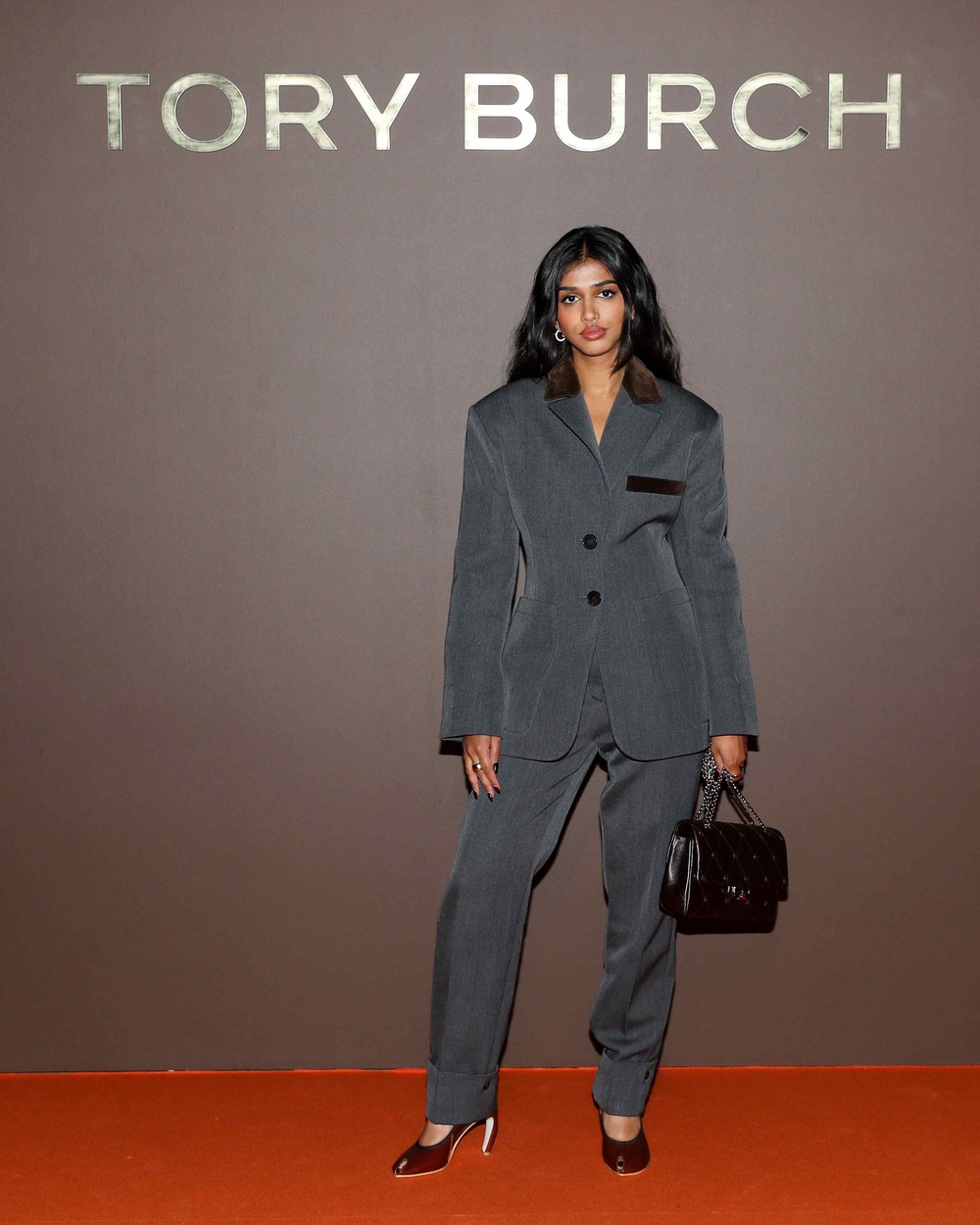 Image from: All The Asian Stars Spotted At New York Fashion Week Spring/Summer 27