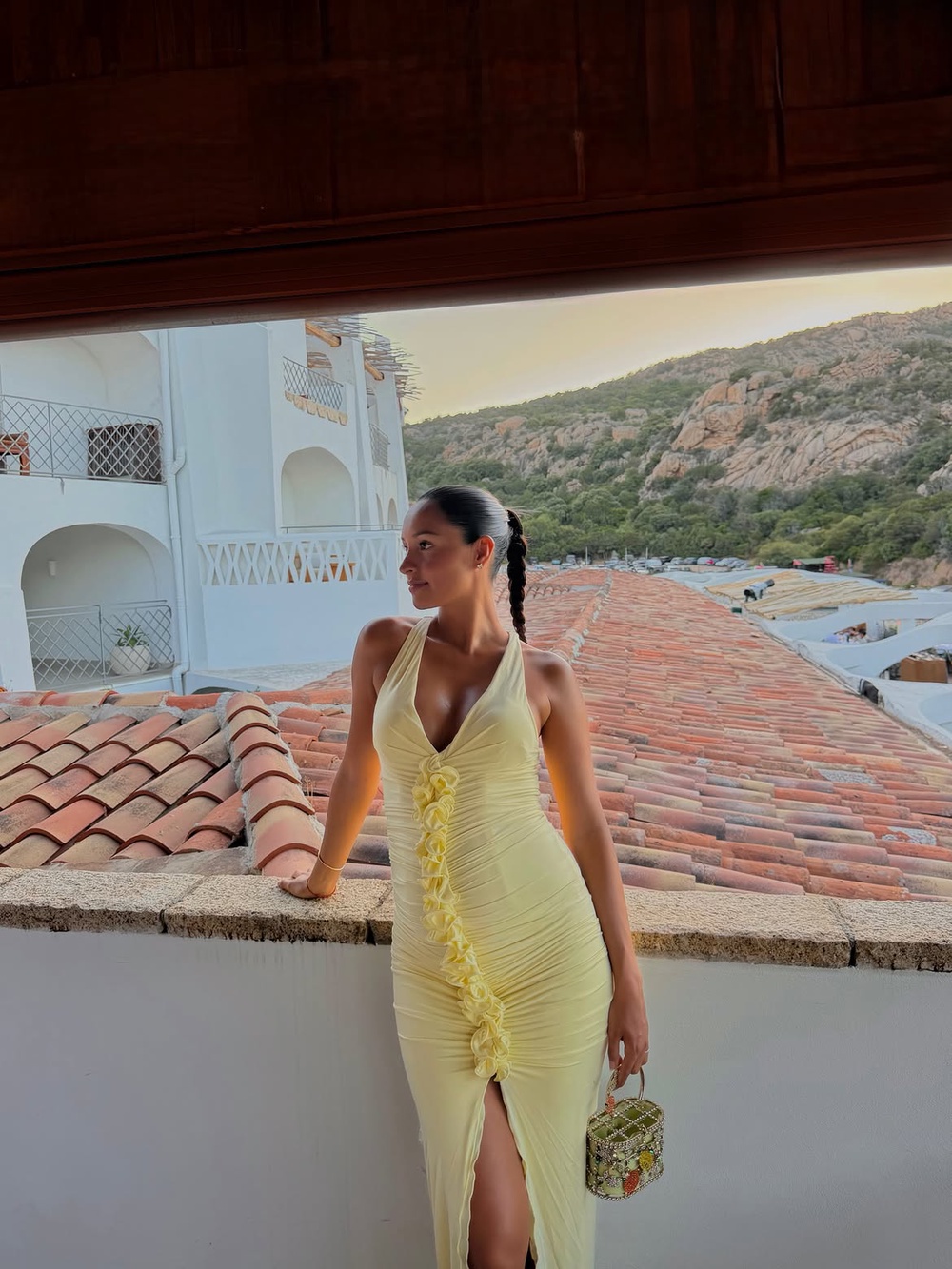 Image from: 5 Times Alexandra Leclerc Levelled Up Maternity Fashion