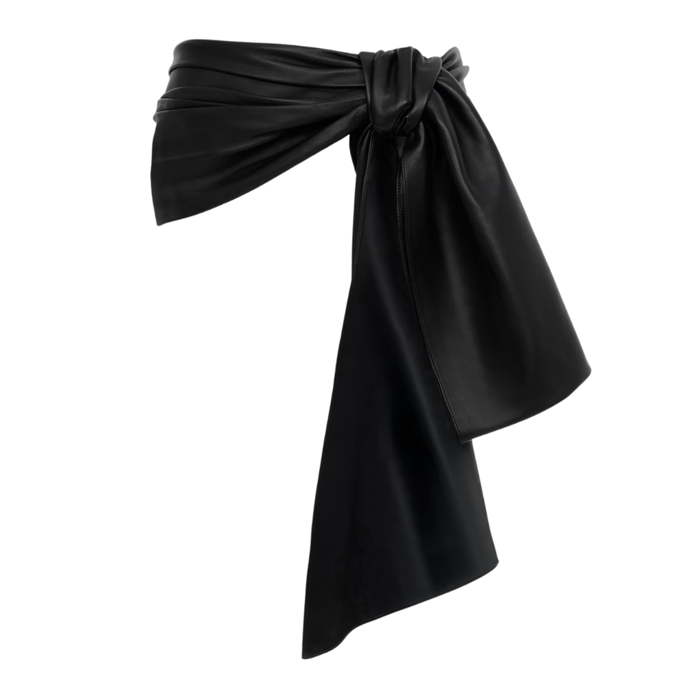 Image from: Forget The Belt—It’s All About The Cummerbund Now