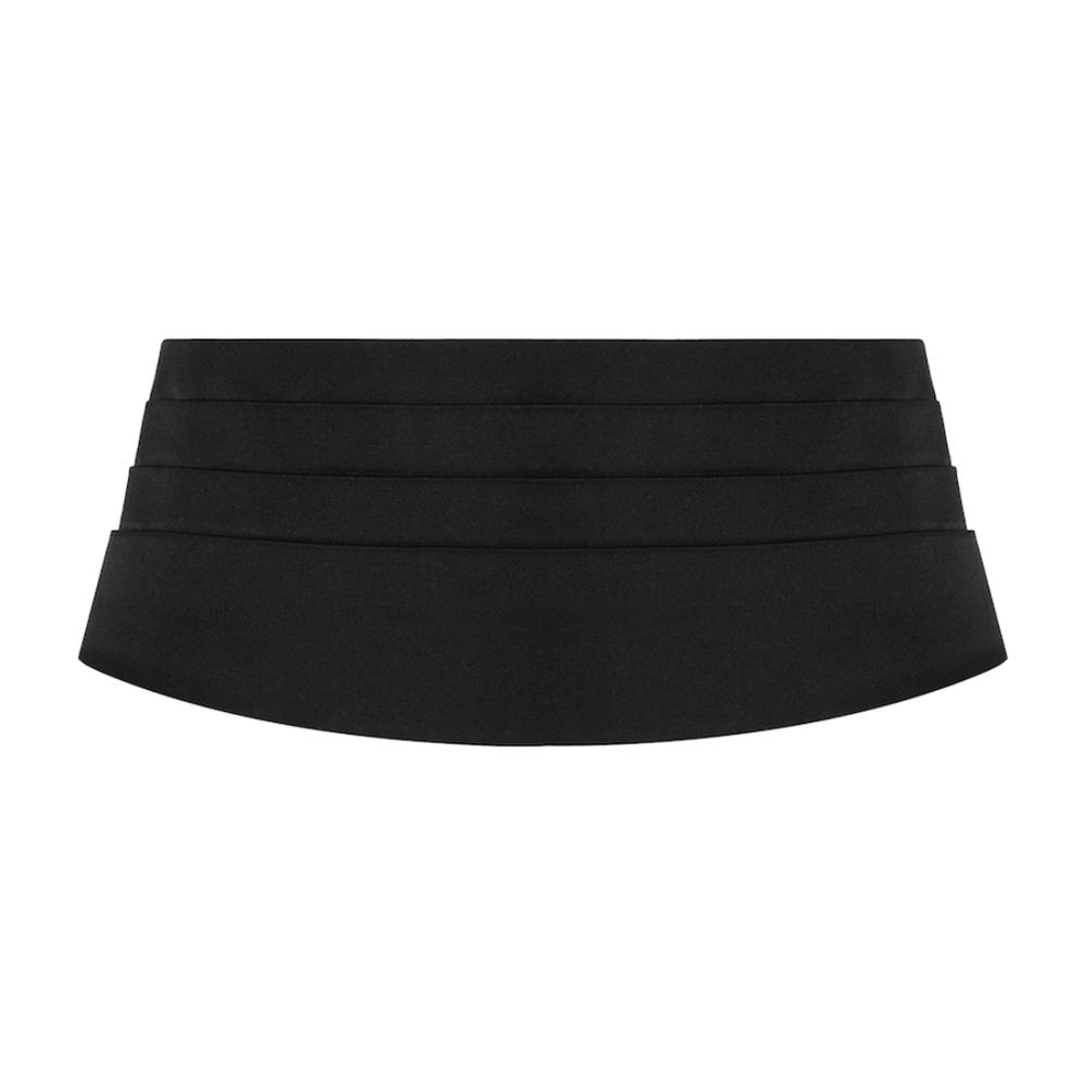 Image from: Forget The Belt—It’s All About The Cummerbund Now