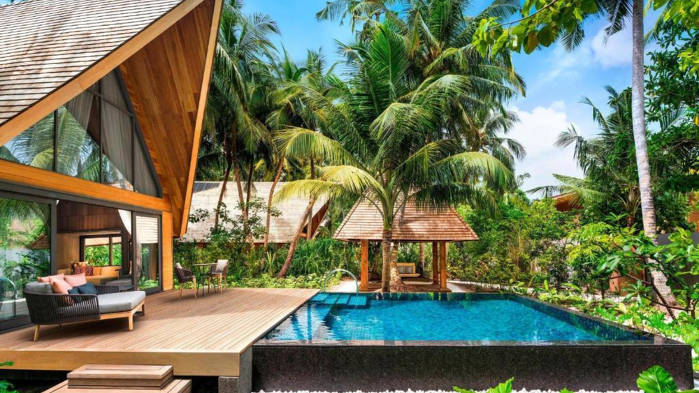 The St. Regis Maldives Vommuli Resort, Dhaalu Atoll