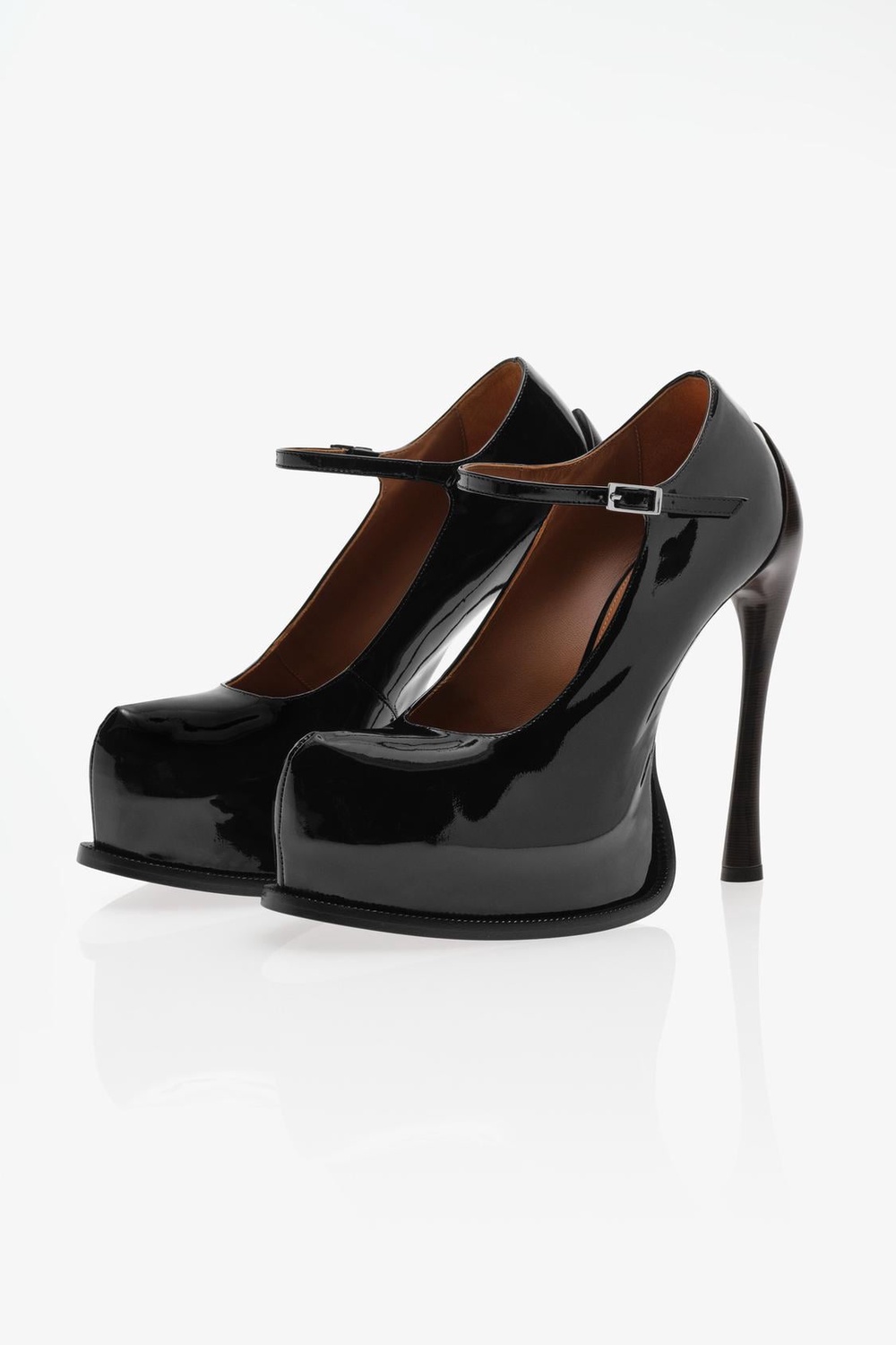 Image from: John Galliano Just Designed a Collection for Zara — These Are the 5 Pieces We Want