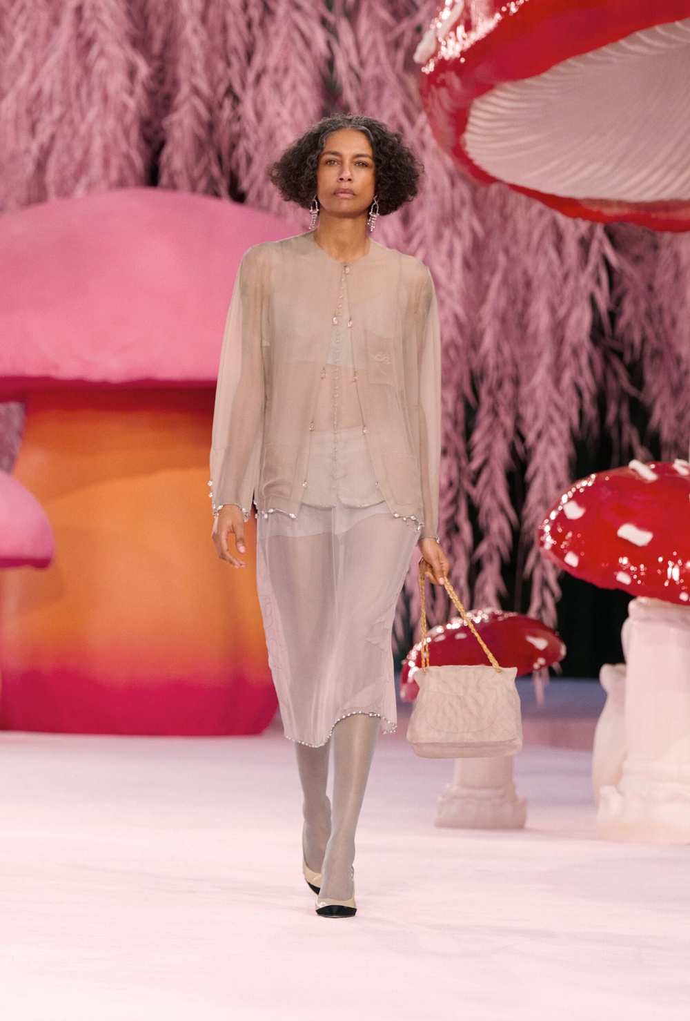 Into The Woods For Matthieu Blazy’s Chanel Haute Couture Spring/Summer ...