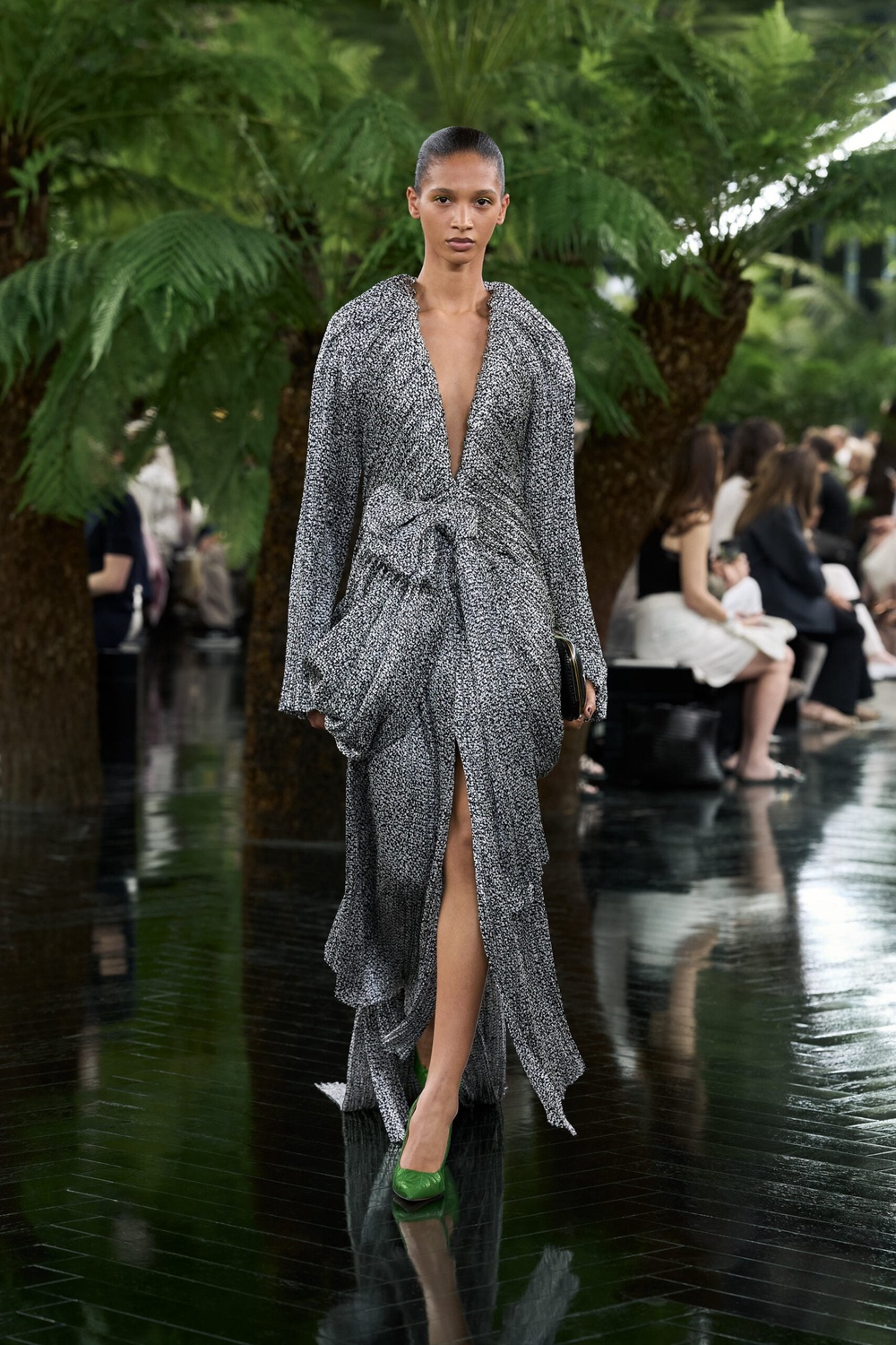 Image from: At Dior Haute Couture 2026/27, Jonathan Anderson Shapes Fashion Into Sculpture