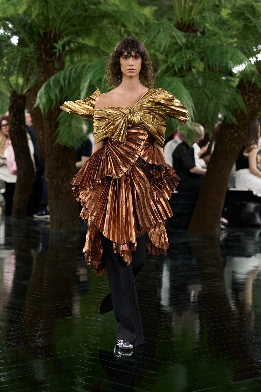 Image from: At Dior Haute Couture 2026/27, Jonathan Anderson Shapes Fashion Into Sculpture