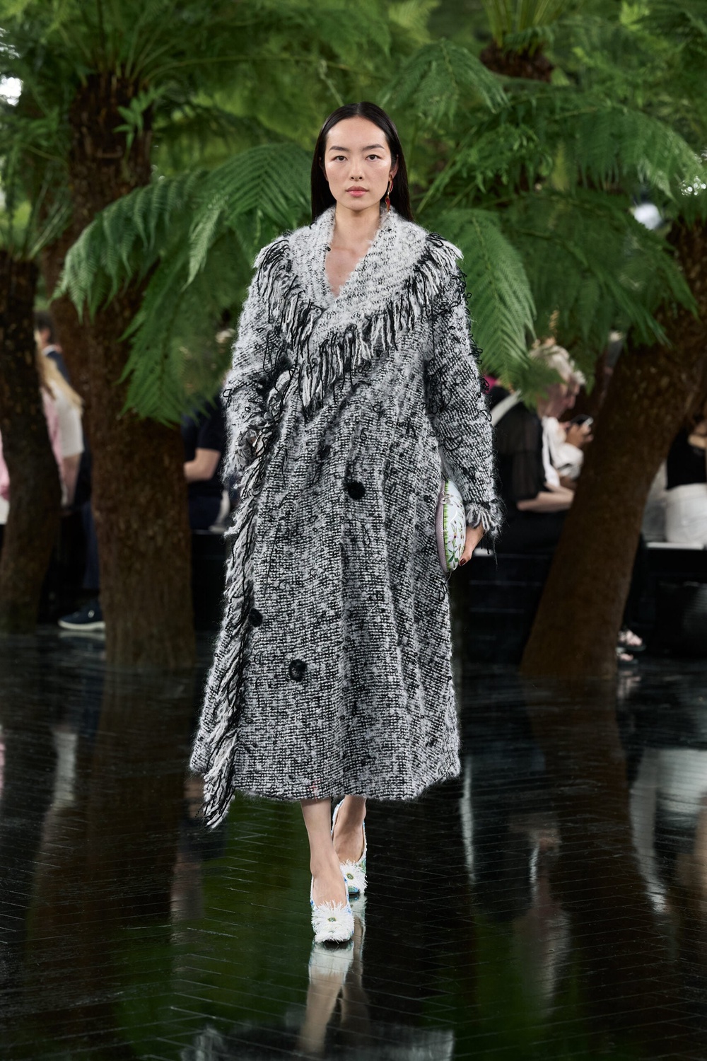 Image from: At Dior Haute Couture 2026/27, Jonathan Anderson Shapes Fashion Into Sculpture