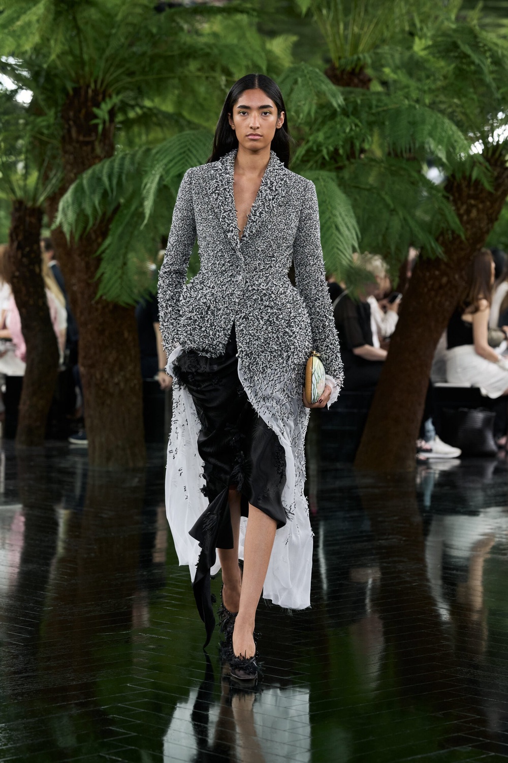 Image from: At Dior Haute Couture 2026/27, Jonathan Anderson Shapes Fashion Into Sculpture