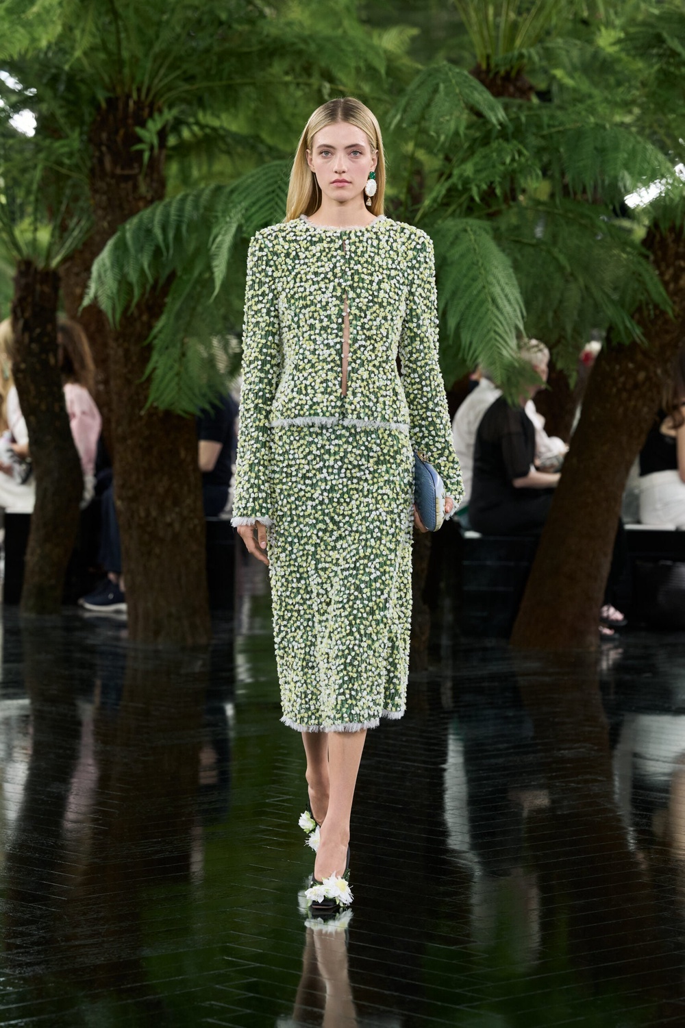 Image from: At Dior Haute Couture 2026/27, Jonathan Anderson Shapes Fashion Into Sculpture