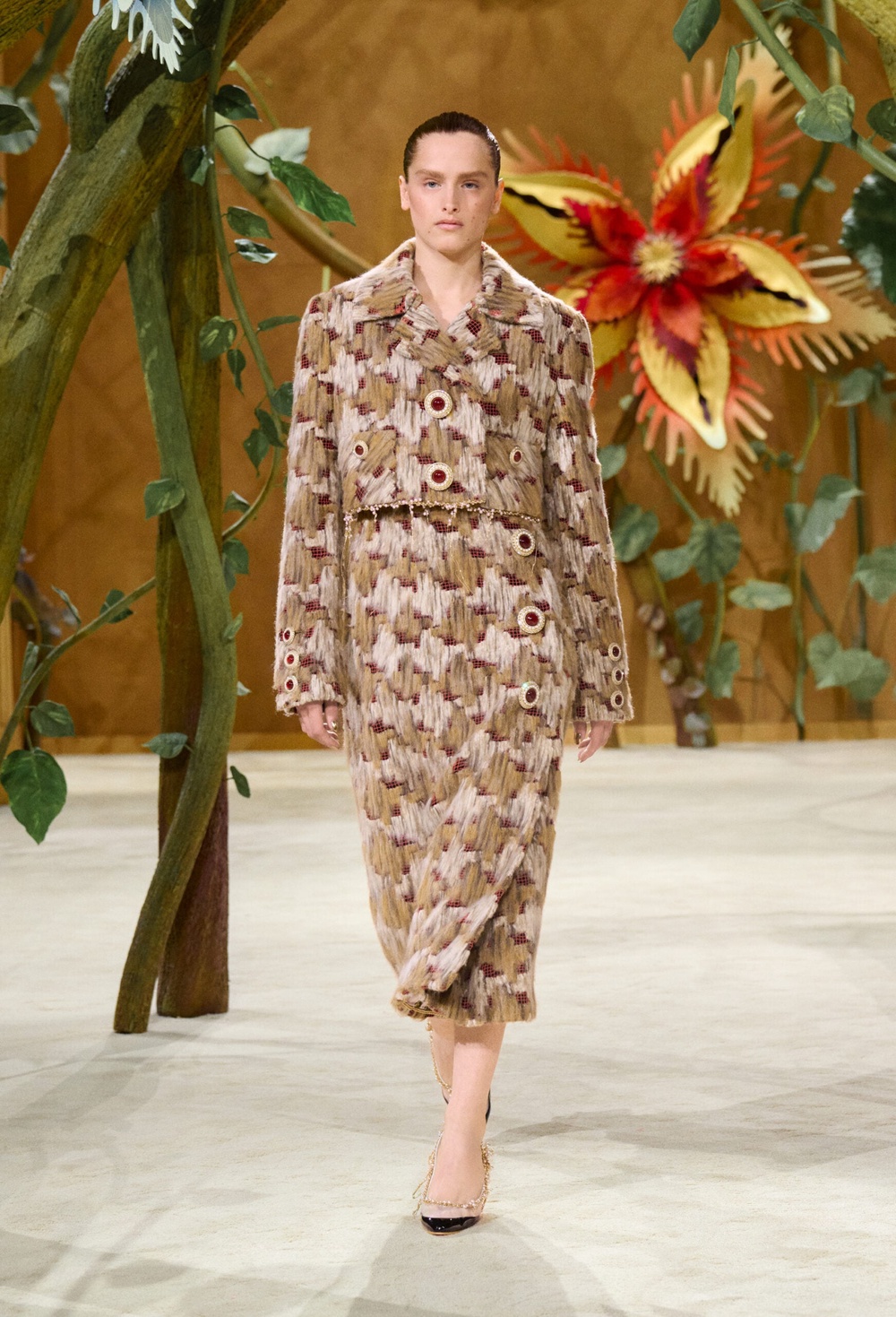 Image from: Matthieu Blazy Spins a Modern Fairytale for Chanel Haute Couture 2026/27