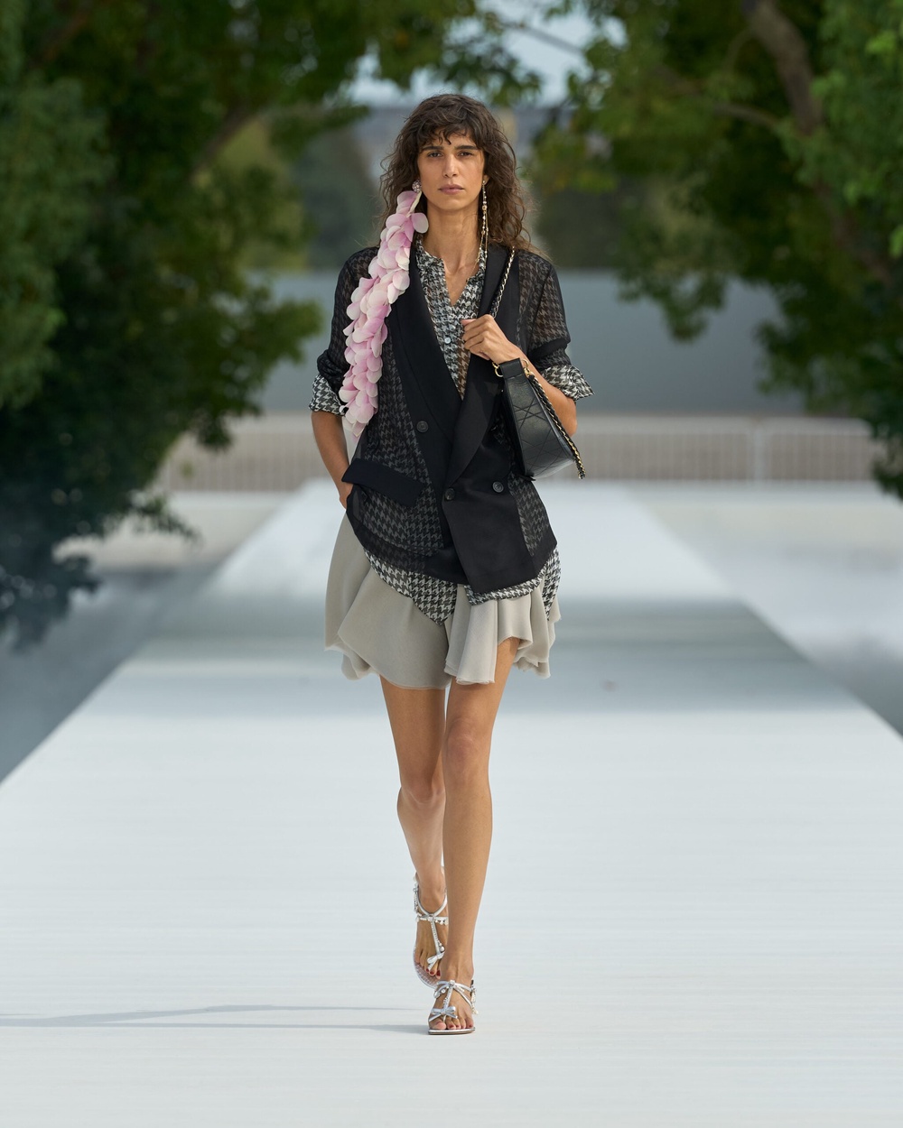 Image from: PFW: Being Of Lightness At Dior Spring/Summer 2027