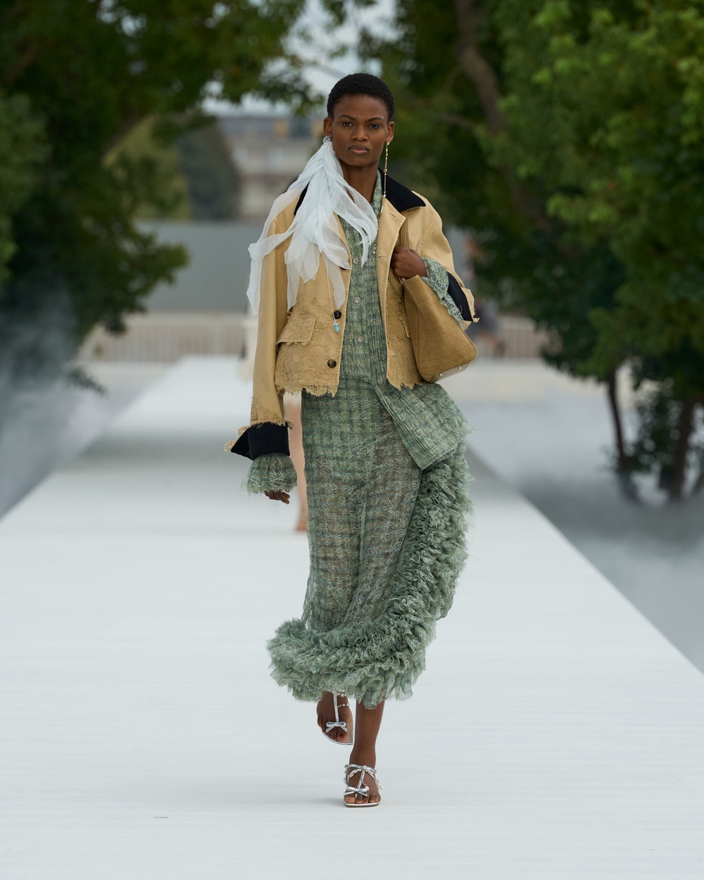 Image from: PFW: Being Of Lightness At Dior Spring/Summer 2027