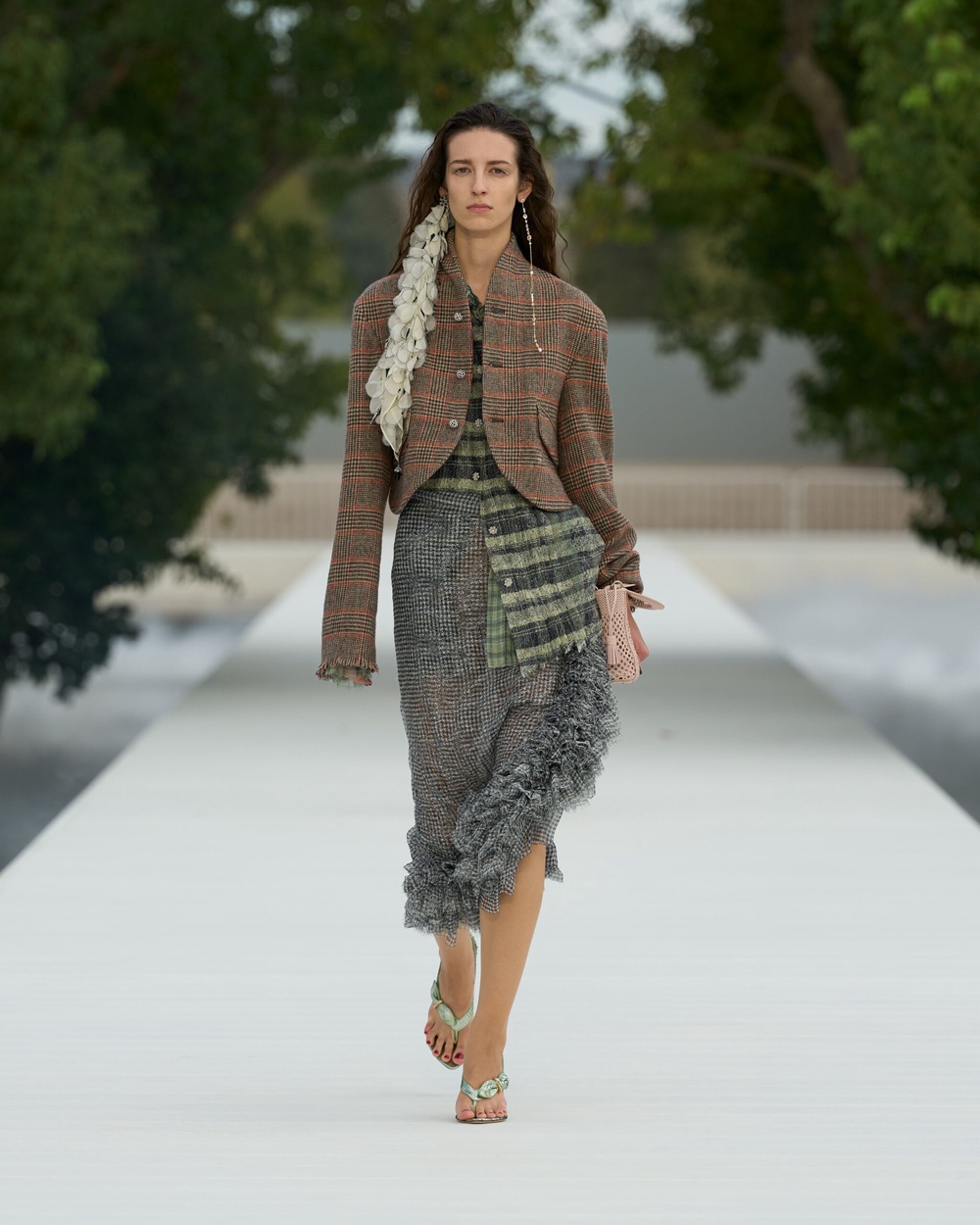 Image from: PFW: Being Of Lightness At Dior Spring/Summer 2027