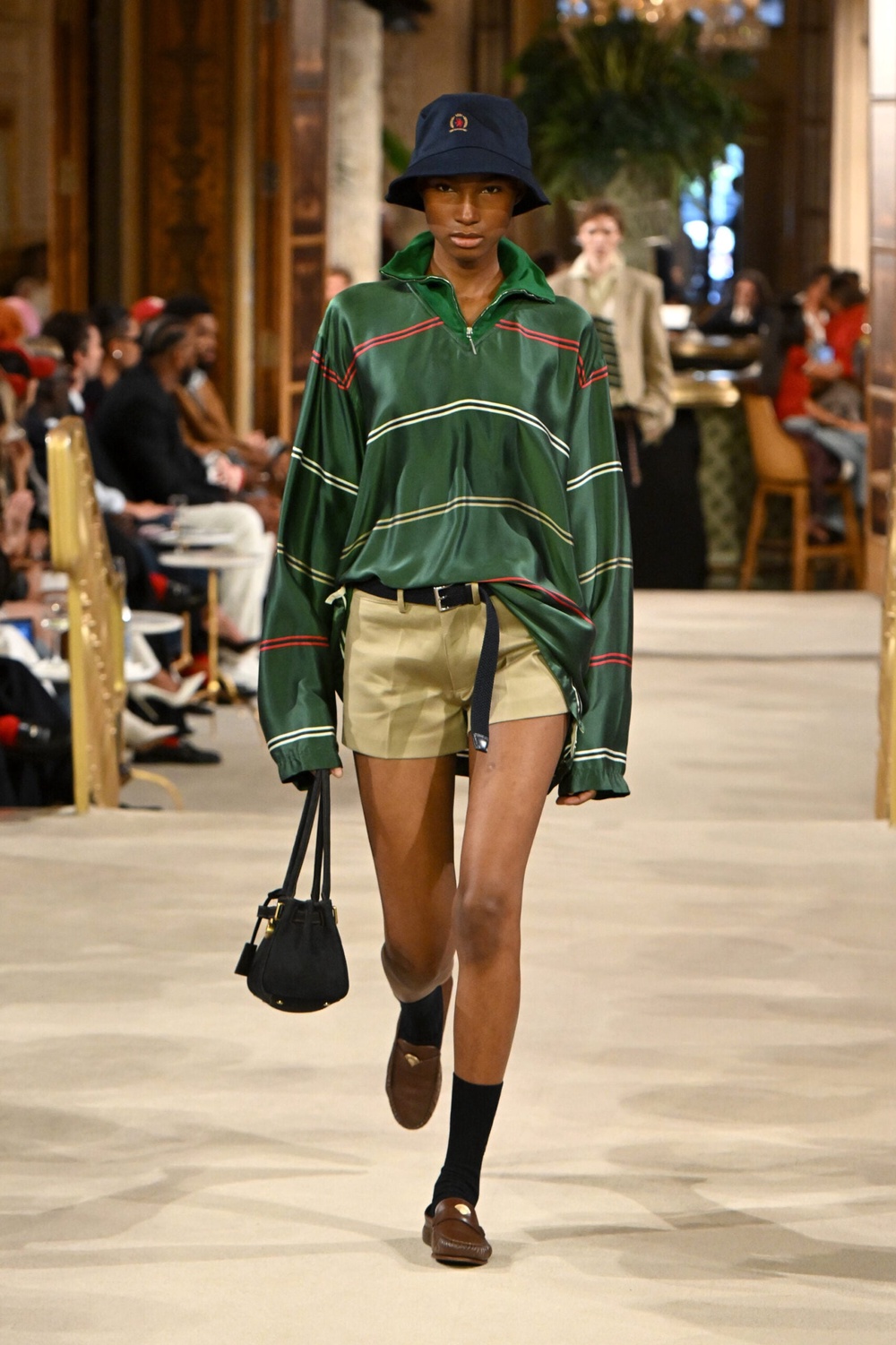 Image from: NYFW: Tommy Hilfiger Returns To The Plaza For Spring/Summer 2027
