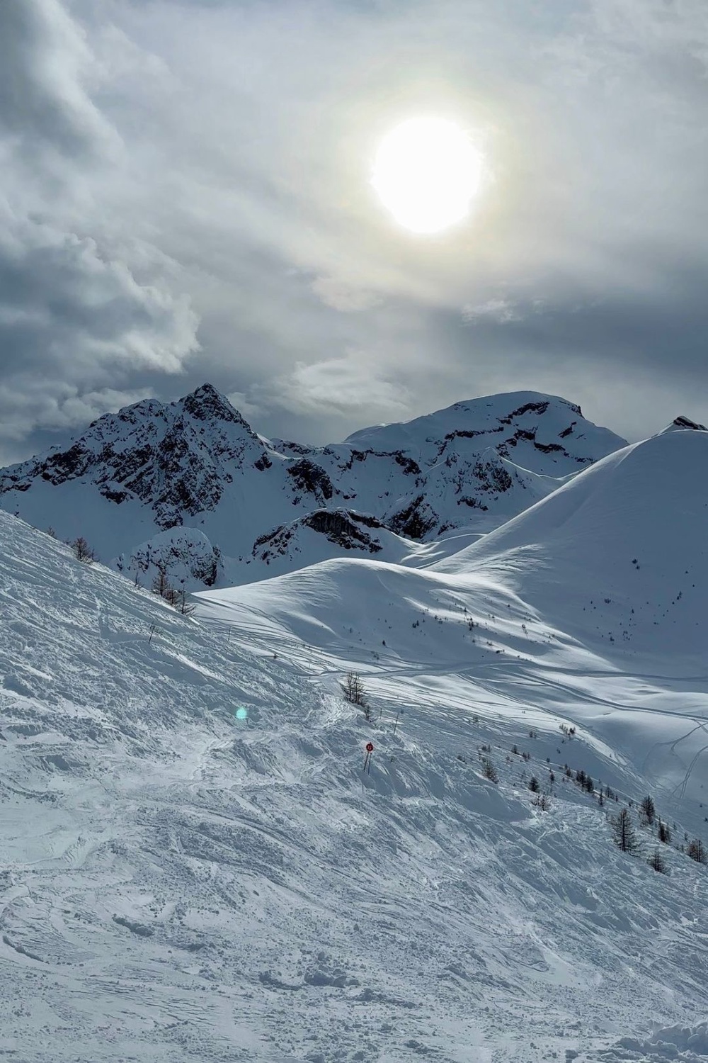 Image from: At Club Med Serre Chevalier, It’s Ski, Eat, Party, Repeat