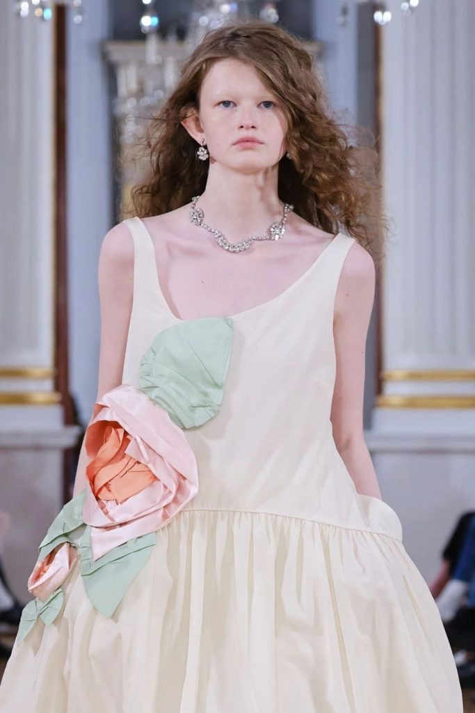 Image from: The Most Popular Beauty Trends of 2026 (and How To Wear Them)