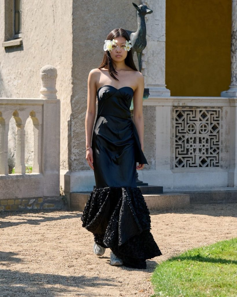 Image from: The Coolest Beauty Trends To Come Out Of Copenhagen Fashion Week SS27