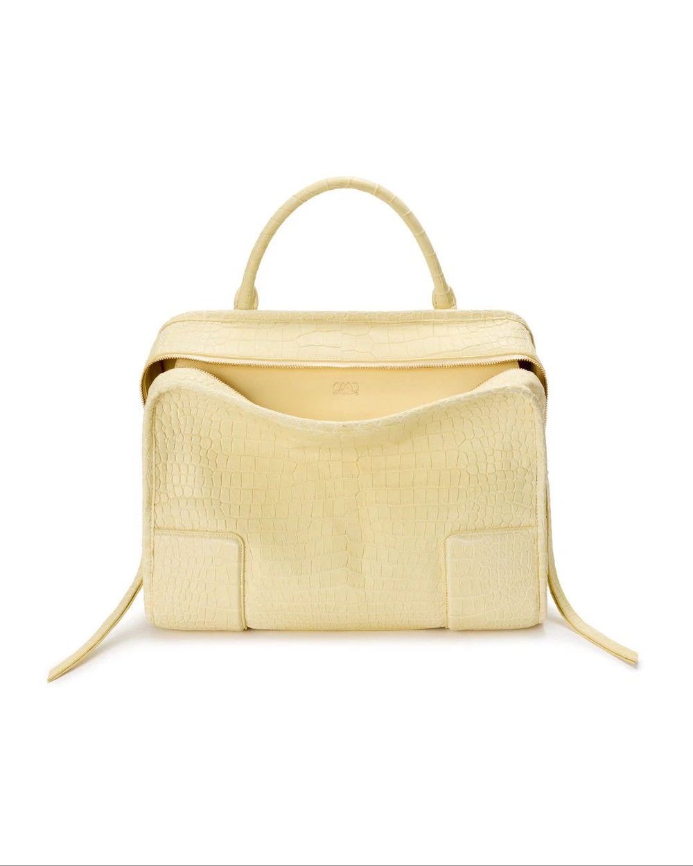 Image from: Fresh off the Runway: These It-Girl Bags Are Your Key to Staying on Trend for Fall/Winter 2026