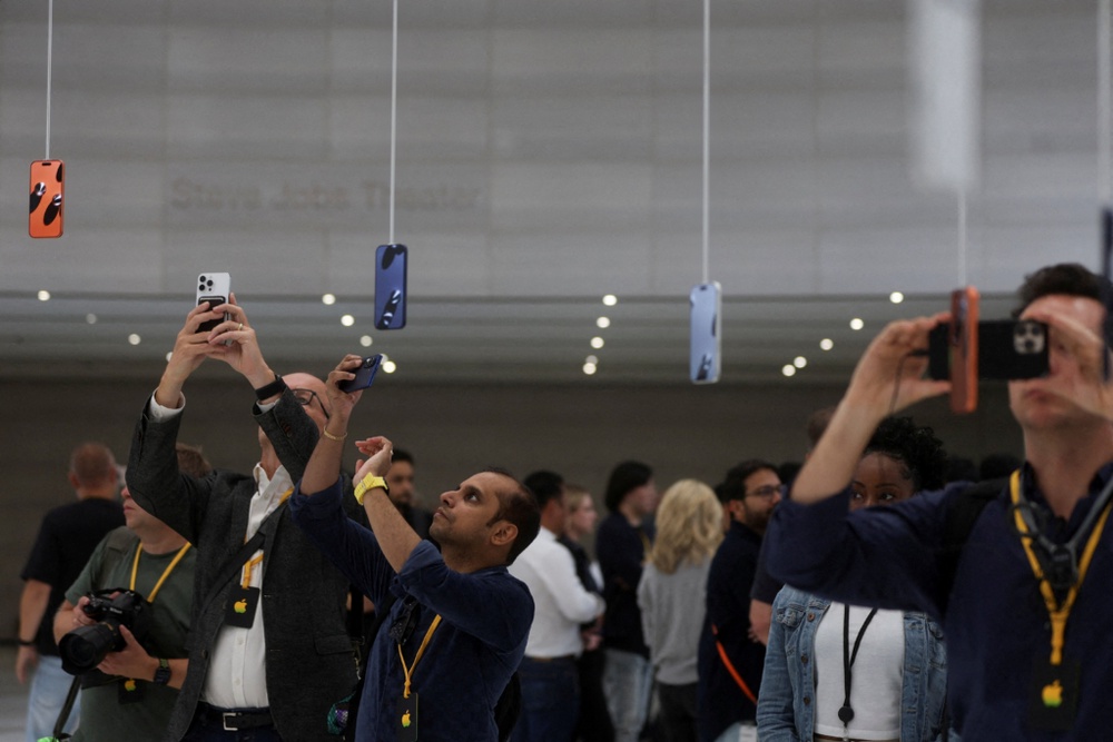 Image from: 爱嫌又爱买 iPhone 17中国预售平台瘫痪!