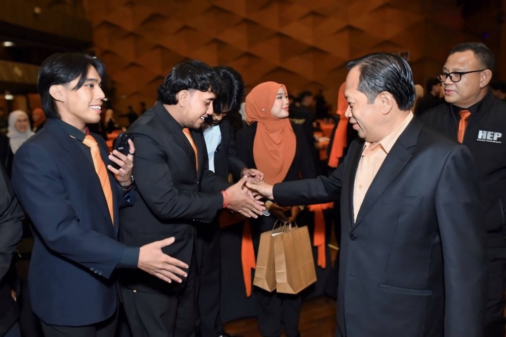 Image from: PUBG Mobile dan UiTM meterai MoU, buka peluang baharu dalam industri e-sukan dan digital