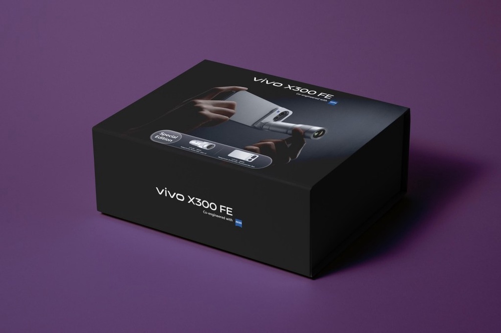 Image from: Vivo X300 Ultra & X300 FE bakal tiba dengan sistem kamera ZEISS, tempahan kini dibuka