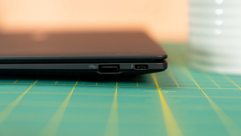Image from: ASUS ExpertBook Ultra dilancar di Malaysia, laptop ringan 0.99kg, skrin Tandem OLED 3K & Intel Core Ultra X7
