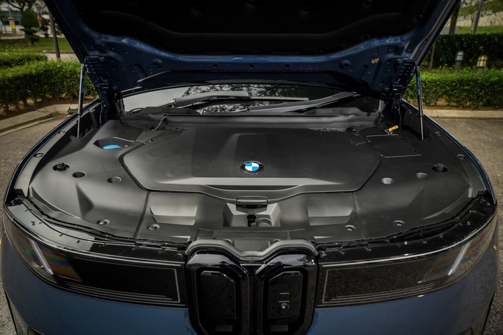 Image from: BMW iX3 50 xDrive kini di Malaysia: EV Neue Klasse pertama, harga bawah RM400K