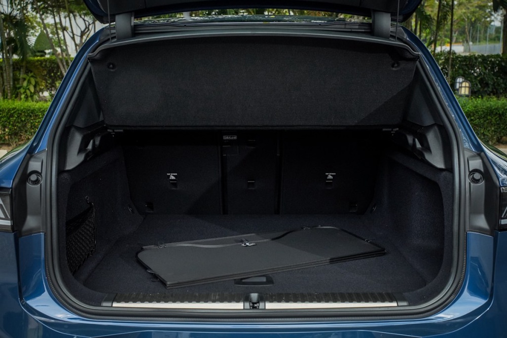 Image from: BMW iX3 50 xDrive kini di Malaysia: EV Neue Klasse pertama, harga bawah RM400K
