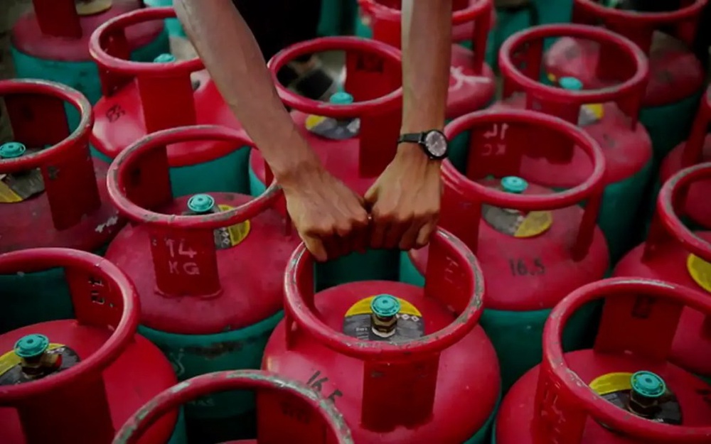 Image from: Cabinet Extends LPG Permit Exemption For Small Traders Until October