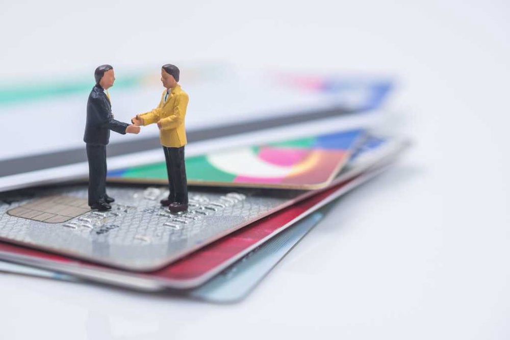 Image from: How Can I Apply For A Credit Card With A Low Or Varied Income?
