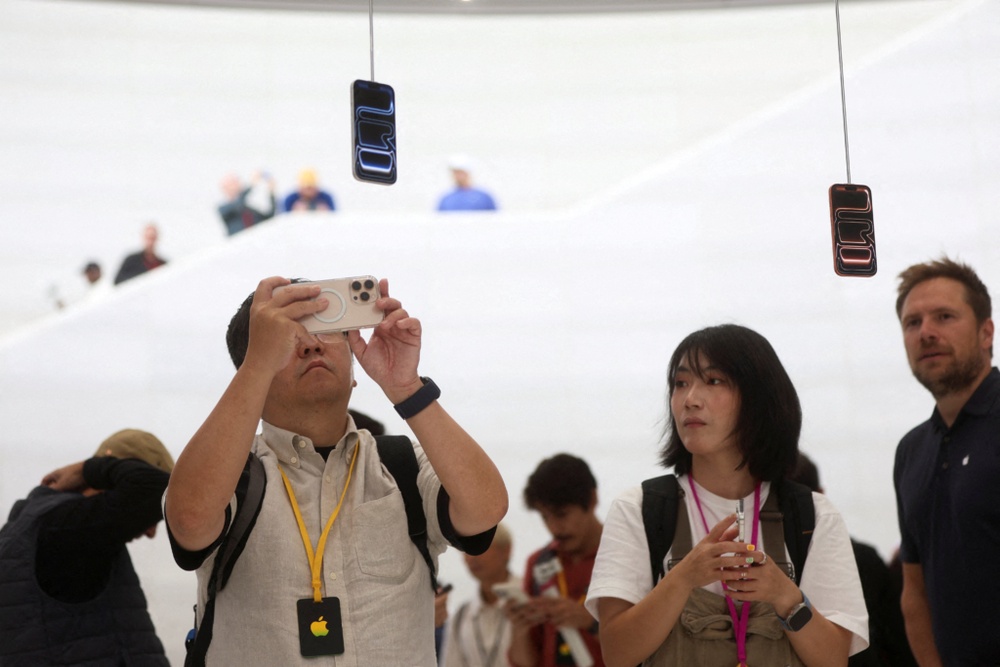 Image from: 爱嫌又爱买 iPhone 17中国预售平台瘫痪!