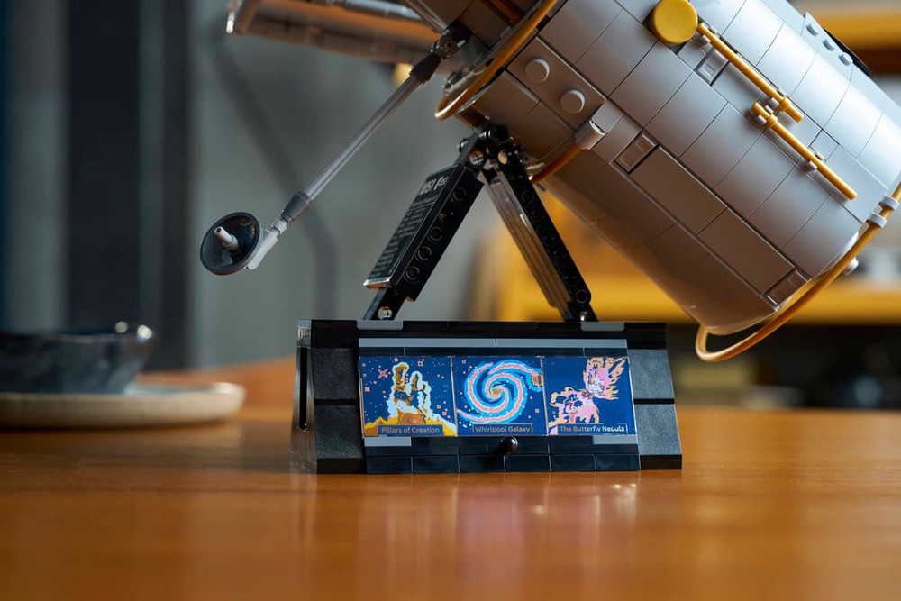 LEGO Hubble
