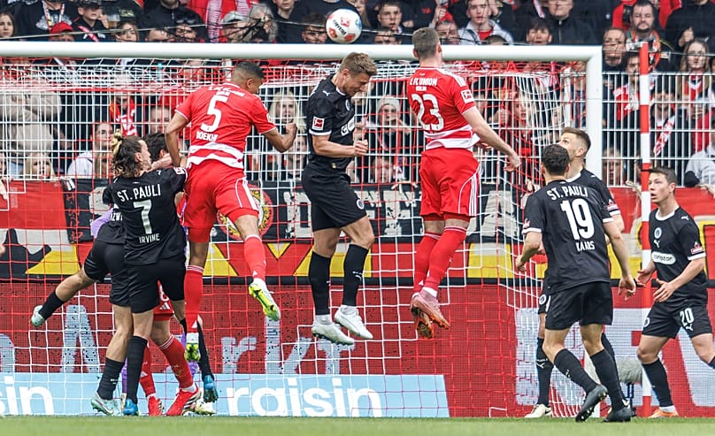 Union Berlin's Andrej Ilic scores during the Bundesliga match between Union Berlin and St. Pauli in Berlin, 5 April, 2026