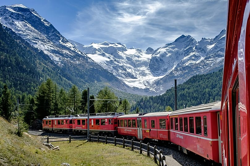 For four hours, you can sit back and soak in views of frozen lakes in winter, lush meadows in summer and golden larch forests in autumn.