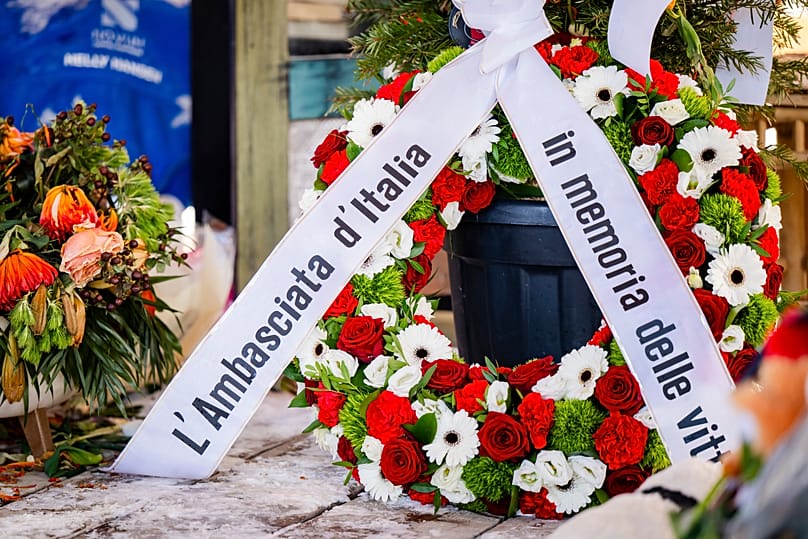 A wreath on behalf of the Italian Embassy in Switzerland to commemorate the victims of the bar fire in Crans-Montana, 1 April, 2026