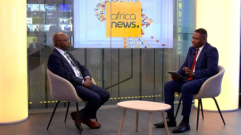 (L) Mr. Montfort Mlachila, IMF Deputy Director of the African Department, (R) Jerry Fisayo-Bambi, Euronews Journalist 