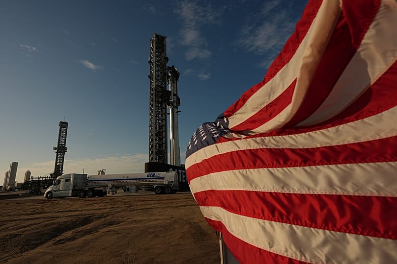 Trucks with nitrogen line up to help prepare SpaceX's mega rocket Starship for a test flight from Starbase, Texas, 22 May 2026