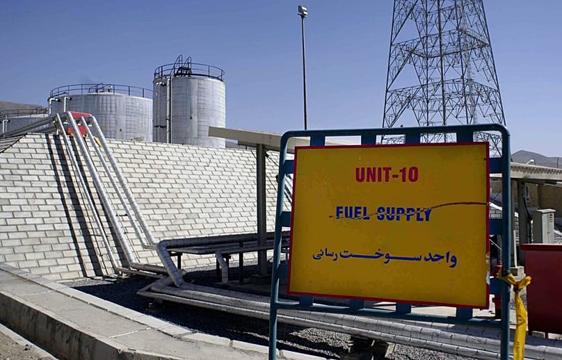 FILE: The exterior of the heavy water production facility in Arak, 360 kms southwest of Tehran, is seen in this 27 October 2004 file photo