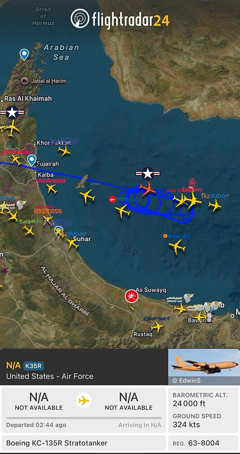US Air Force aircraft in the Gulf as of the night of 28 June 2026, screenshot