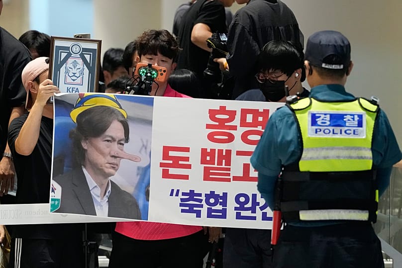 Angry fans at Incheon International Airport