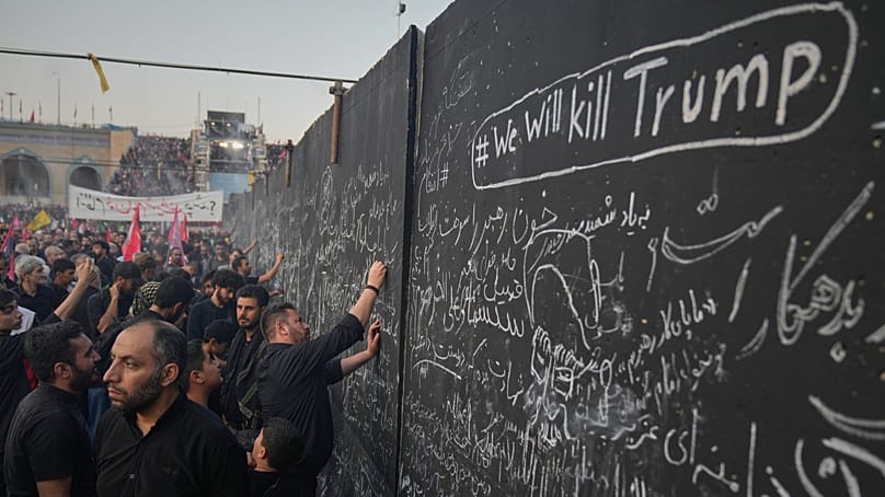 A WALL OF WRITING IN MOSLEY, TEHRAN TITLED “WE KILL TRUMP,” JULY 4, 2026