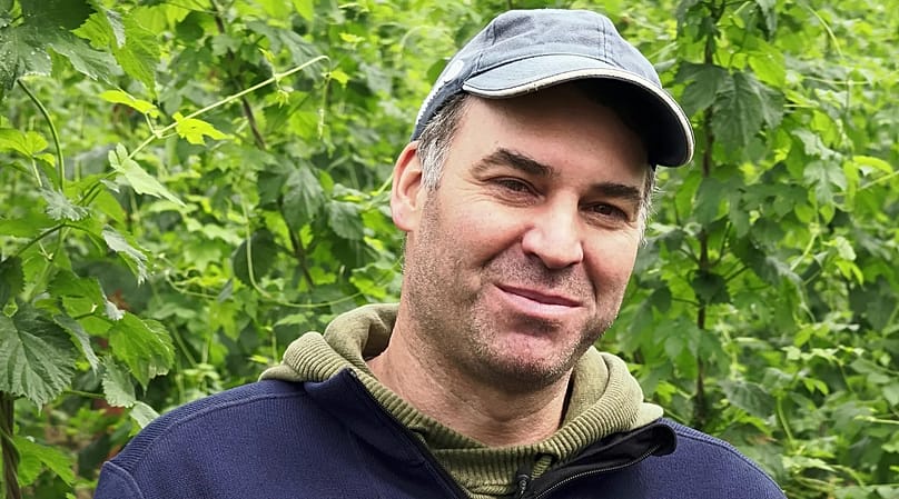 “The years are getting hotter and drier,” says hop grower Josef Wimmer from Neuhub near Osseltshausen.