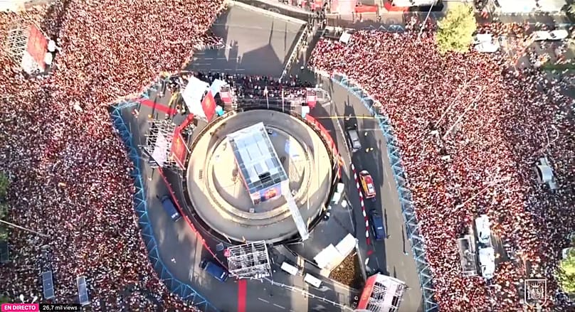 Thousands of supporters turn Cibeles Square red as they welcome the world champions after their victory over Argentina.