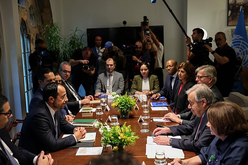 Expanded meeting at Cyprus's Presidential Palace